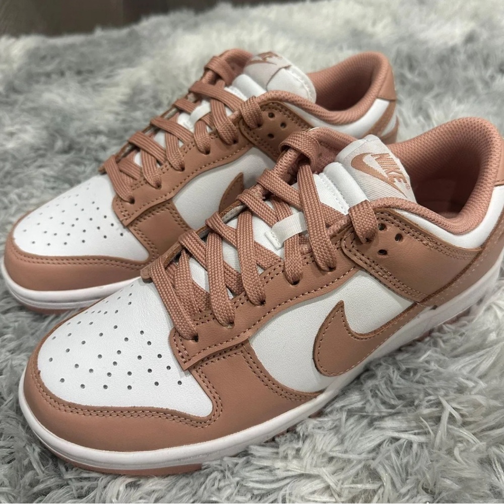 Nike Dunks low